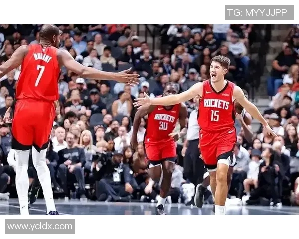 火箭主场迎战奇才NBA常规赛精彩对决即将上演 火箭主场迎战奇才NBA常规赛精彩对决即将上演